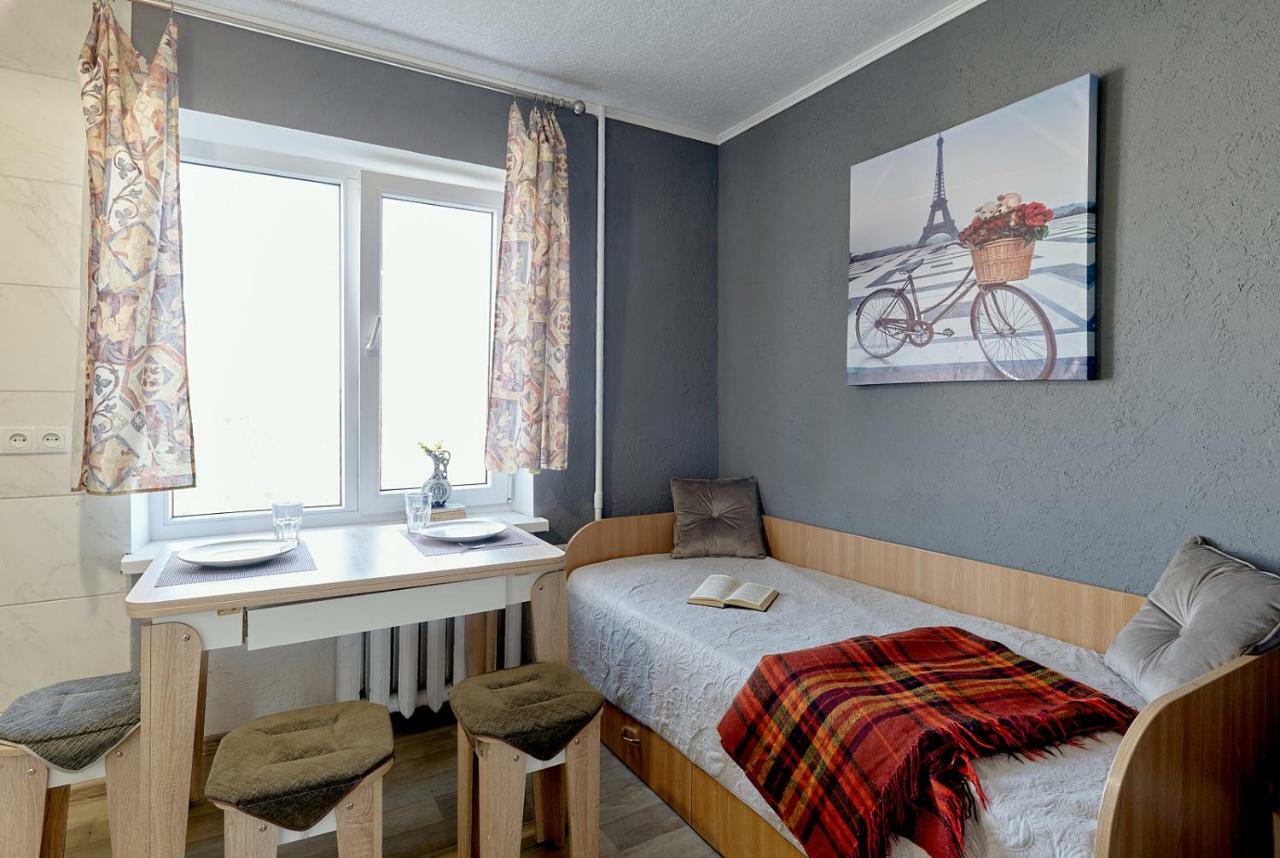 L3-82 Main Street- Modern New Three 3 Separate 3Bedrooms 100 M2 - Central Location, Metro Palace Of Sports - Gulliver Mall, Arena City Киев Екстериор снимка